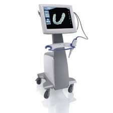 Hand held digital impression scanner in use